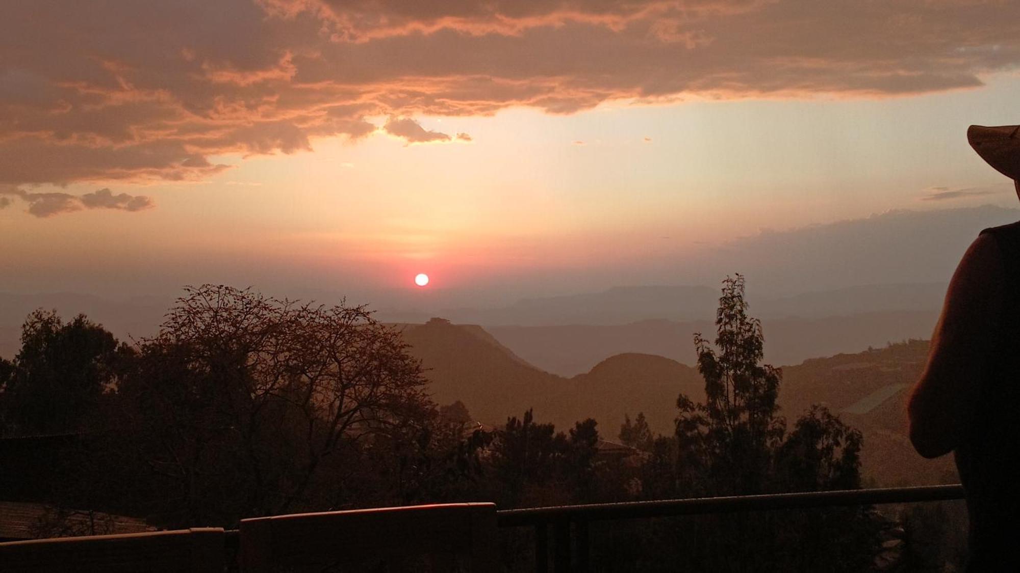 Blue Nile Guest House Lalibela Bagian luar foto