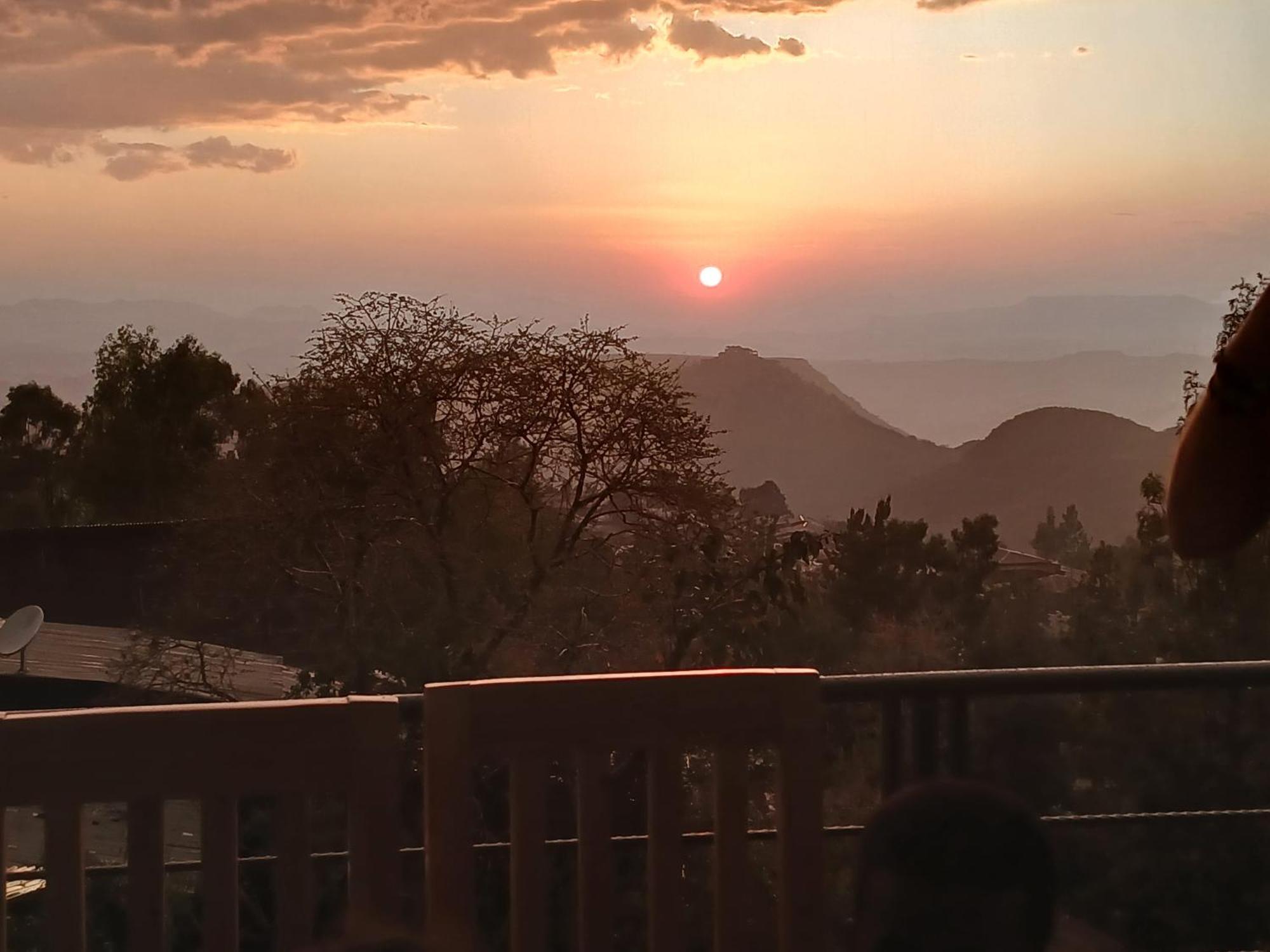 Blue Nile Guest House Lalibela Bagian luar foto